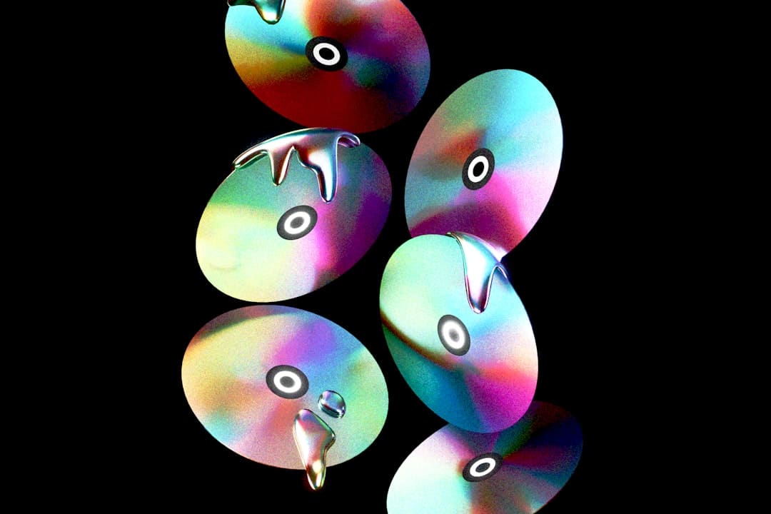 暑期档总票房已超上一年:观影人次破3亿 《南京照相馆》票房有望冲30亿元